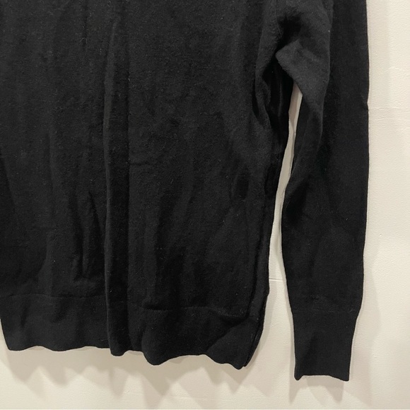 Banana Republic Italian New Way Merino Blend Black Crew Neck Sweater Pullover M - Picture 6 of 10